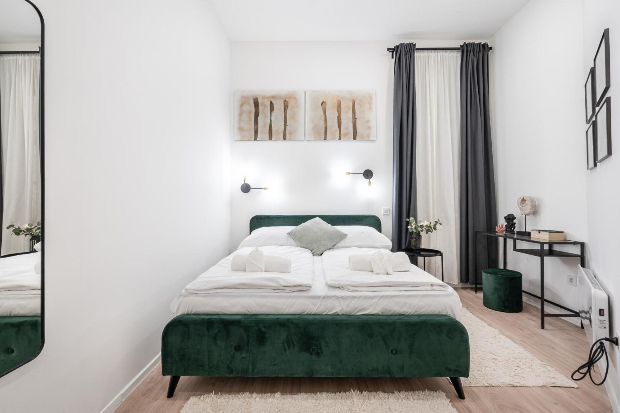 Kl31 - Urban Escape - Prime Location - Klauzal Square By Bqa Lägenhet Budapest Exteriör bild