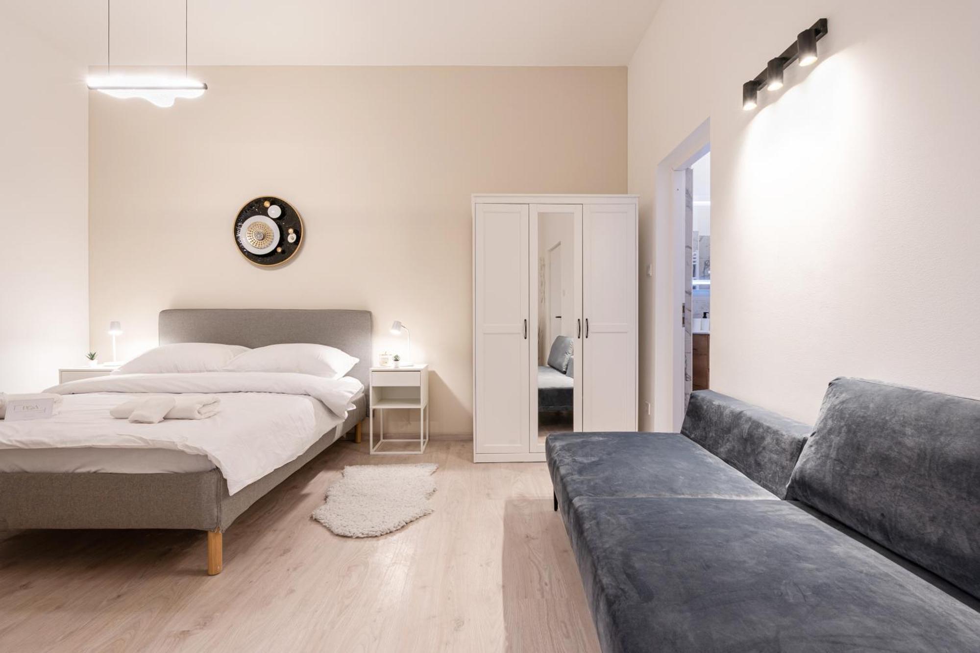 Kl31 - Urban Escape - Prime Location - Klauzal Square By Bqa Lägenhet Budapest Exteriör bild