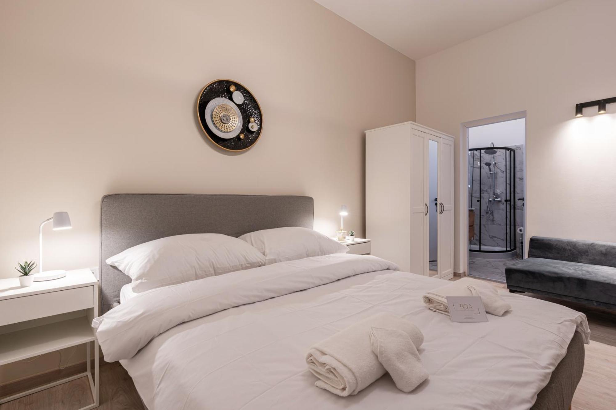 Kl31 - Urban Escape - Prime Location - Klauzal Square By Bqa Lägenhet Budapest Exteriör bild